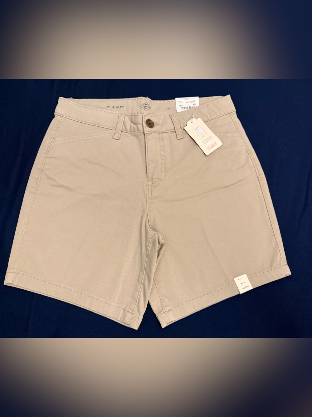 St. John’s Bay NWT Tan Cotton Blend Shorts SZ 4